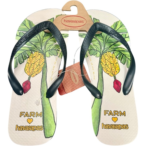 NWT Havaianas x Farm Rio Banana Tree Flip Flops‎ Sandals Size 11 / 12 - Picture 1 of 4